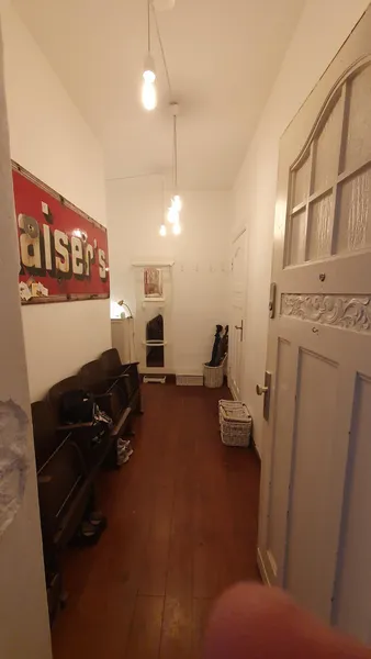 Charmante Altbauwohnung in Berlin Weißensee mit zwei Balkone und zwei Bäder in Berlin Weißensee — photo 1